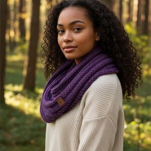 New C.C purple chunky knit infinity scarf